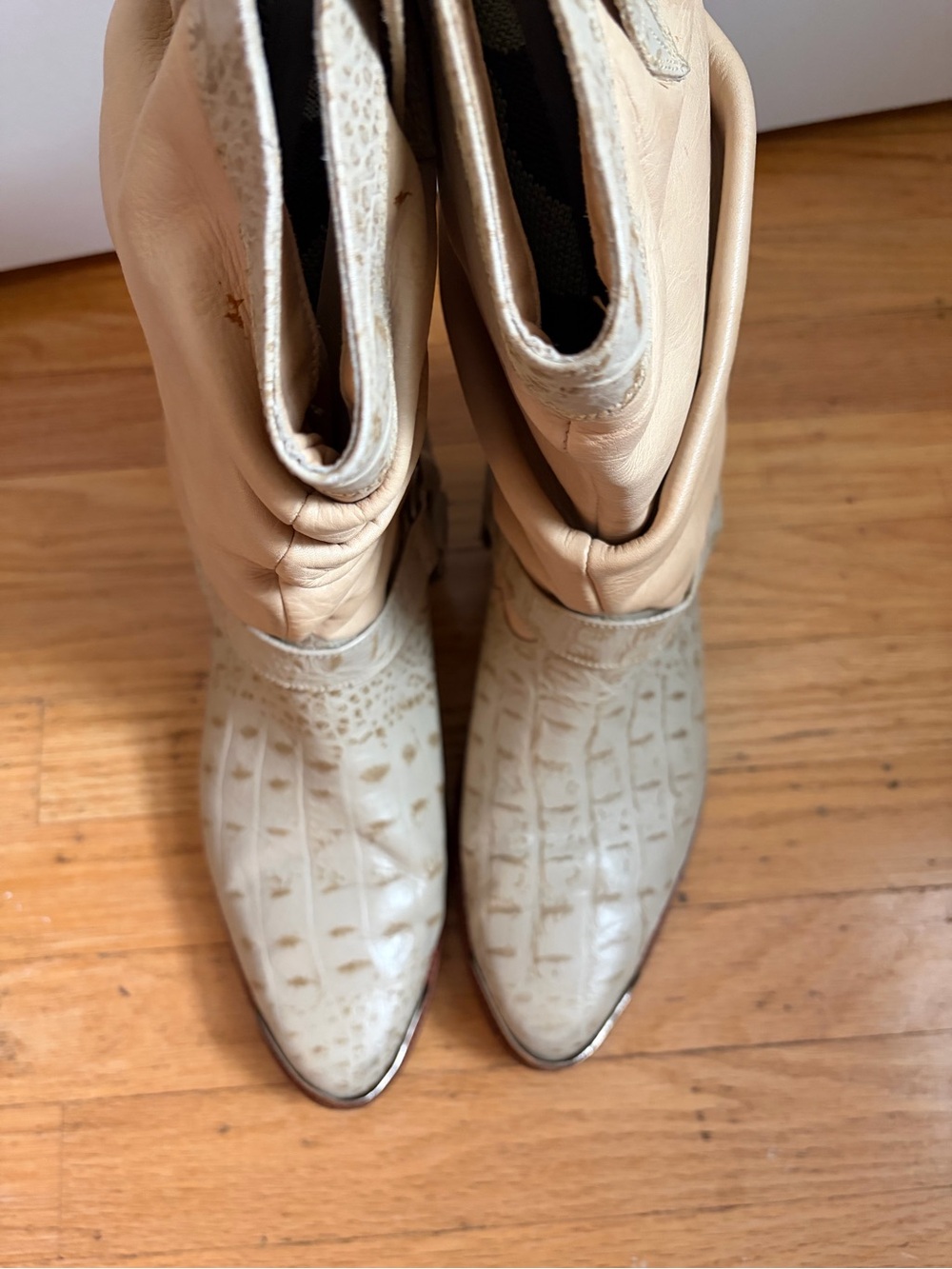 Women's Cream Croc-Embossed Western Ankle Boots steel toe all leather - Picture 8 of 13